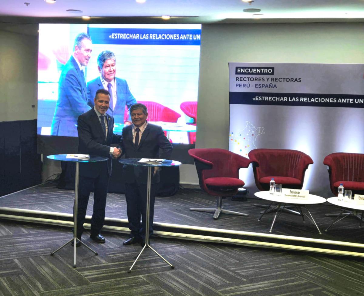Capilla firma en Lima la declaración conjunta para reforzar la cooperación universitaria entre Perú y España